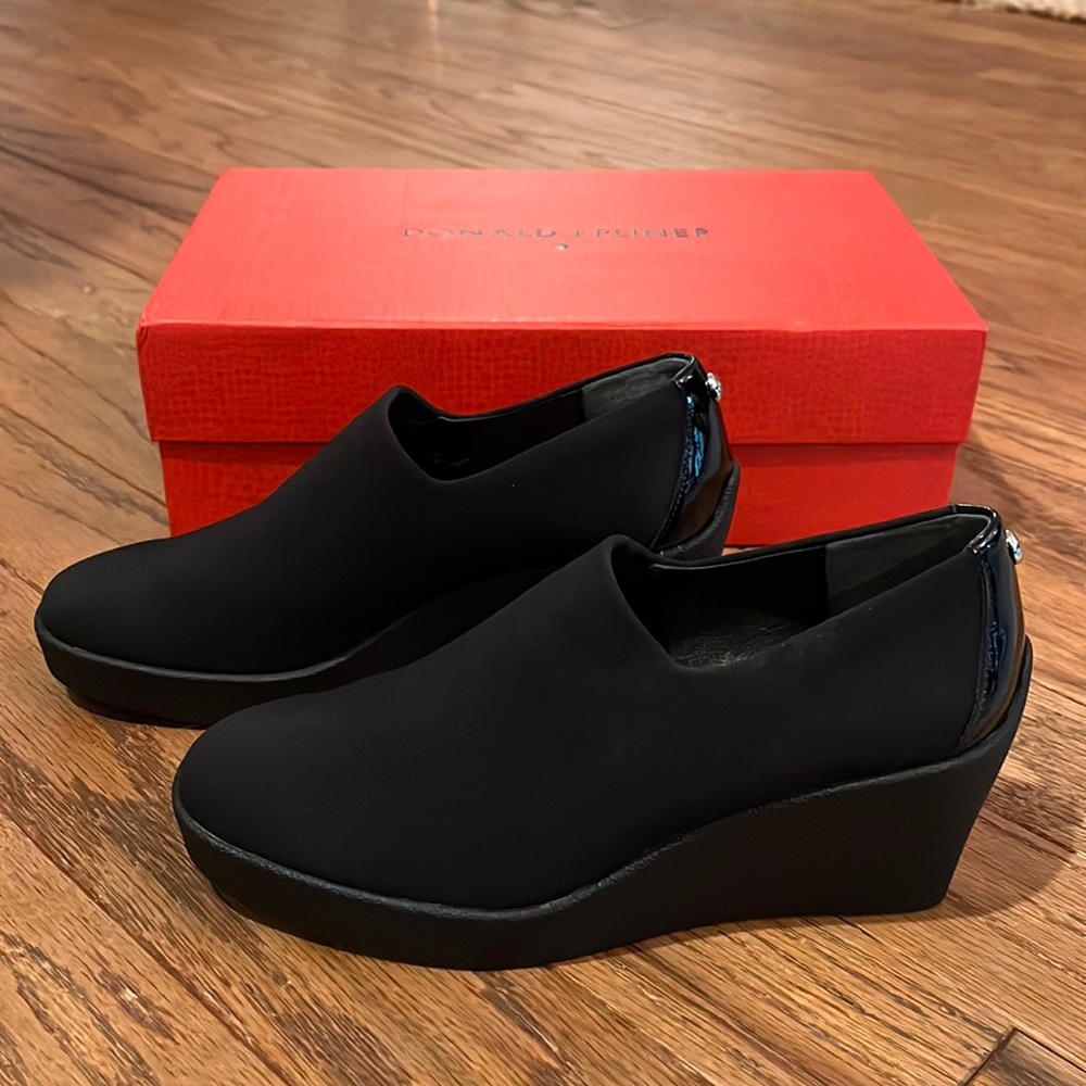 Black Donald Pliner shoes